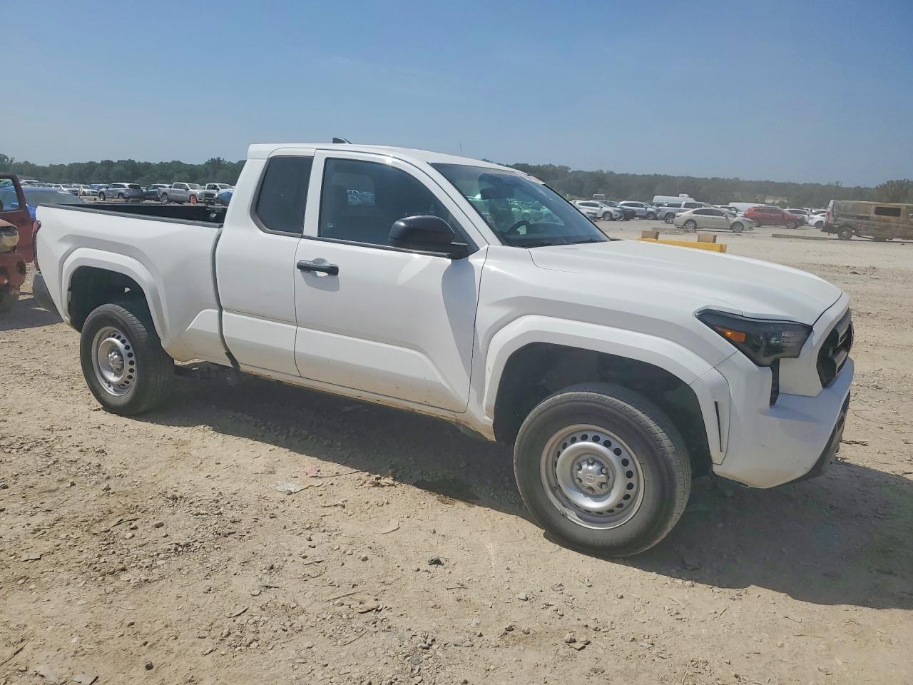 2025 Toyota Tacoma Sr - Фото 4