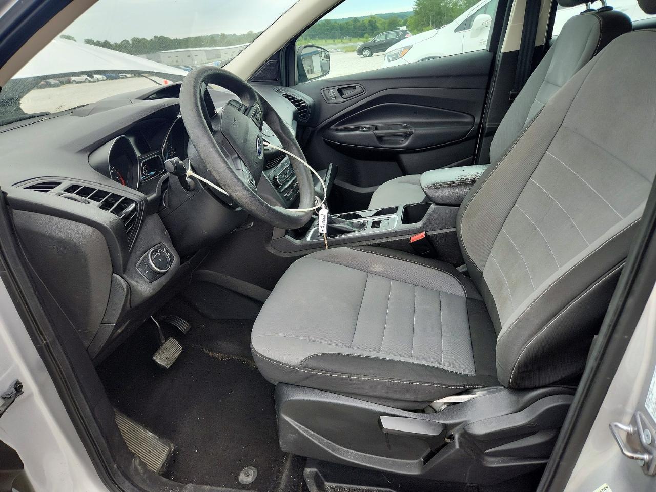 2017 Ford Escape S - Фото 7
