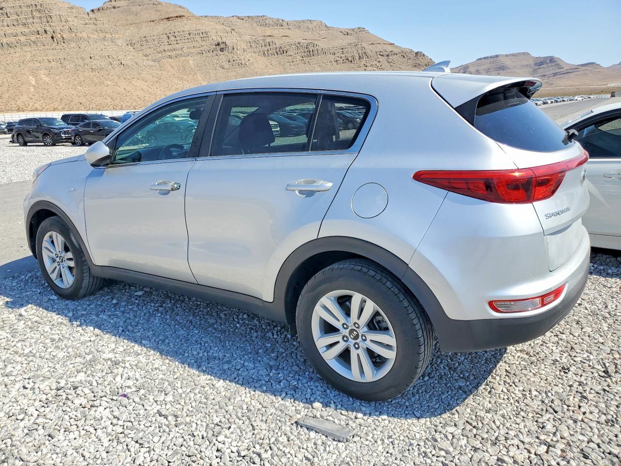 2017 Kia Sportage Lx - Фото 2