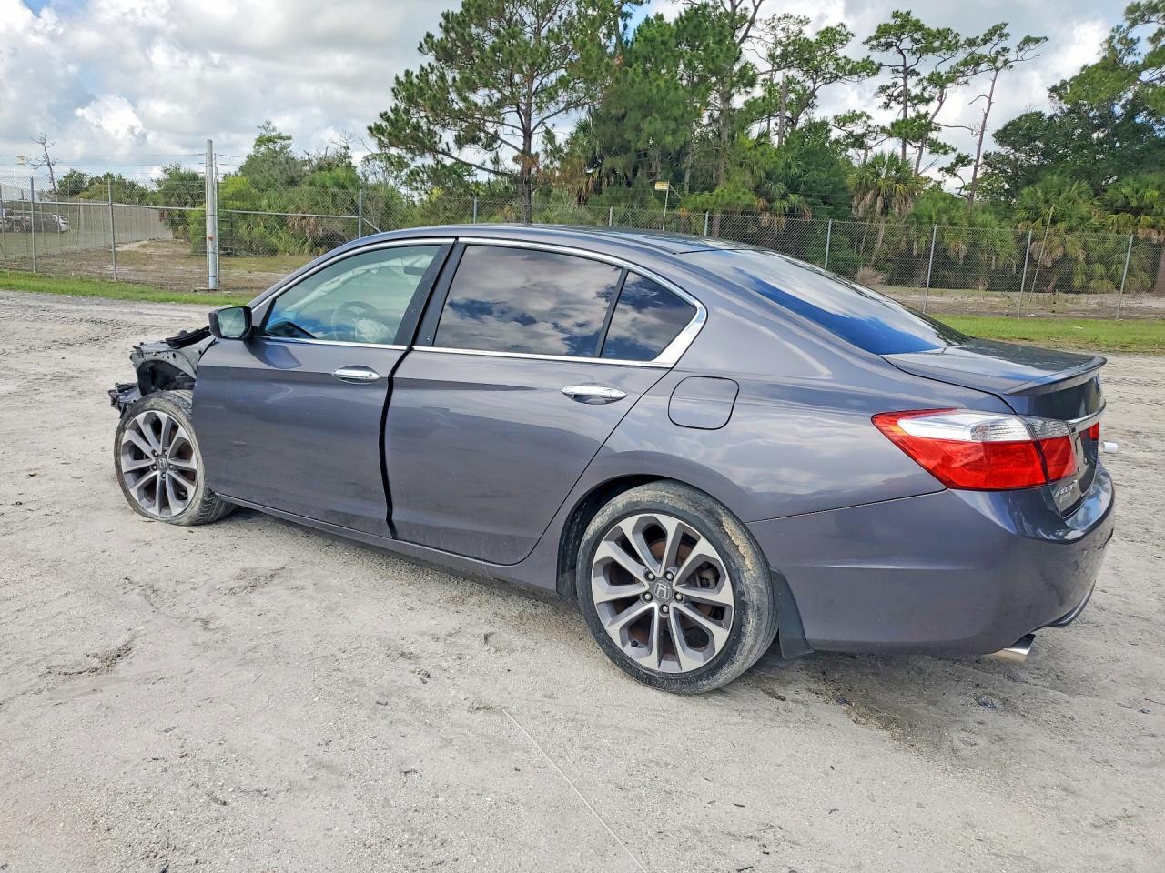 2013 Honda Accord Sport - Фото 2