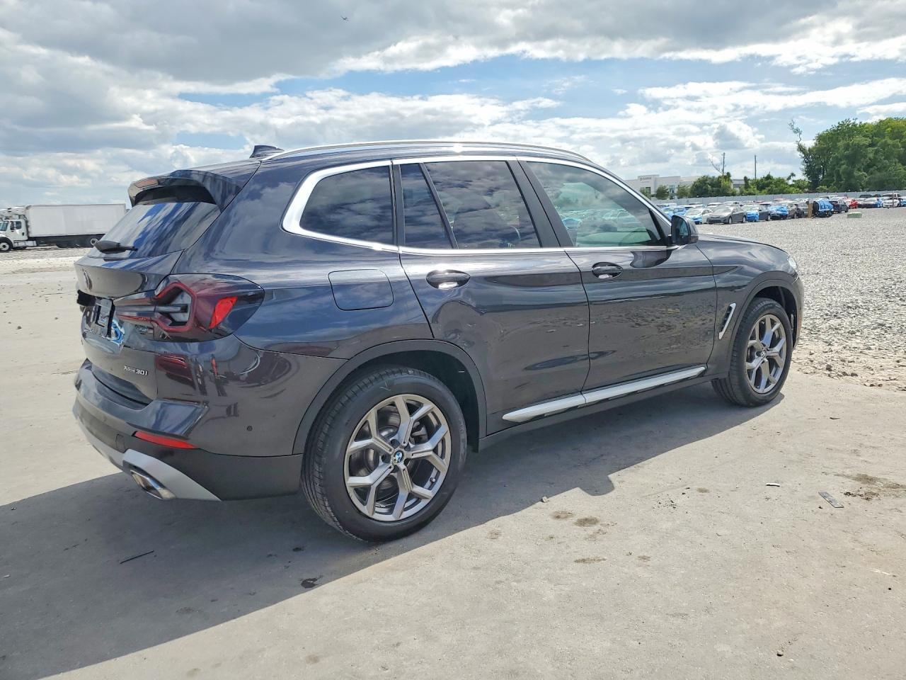 2024 BMW X3 xDrive30I - Фото 3