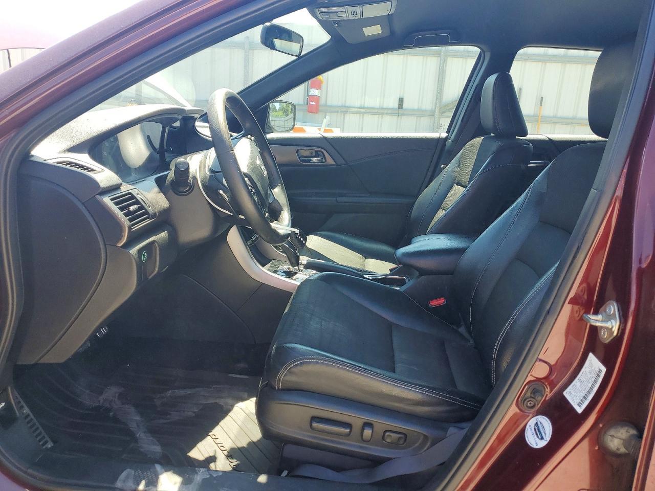 2017 Honda Accord Sport - Image 7