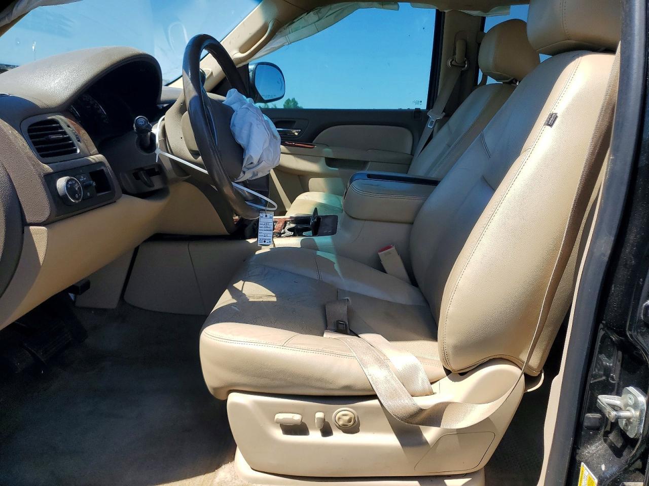 2014 Chevrolet Suburban C1500 Ltz - Фото 7