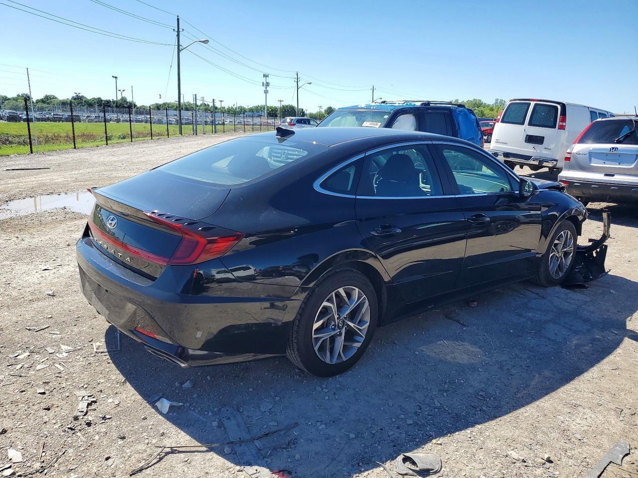 2021 Hyundai Sonata Sel - Фото 3