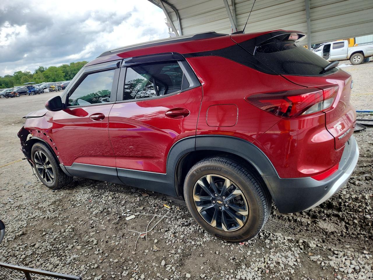 2021 Chevrolet Trailblazer Lt - Image 2