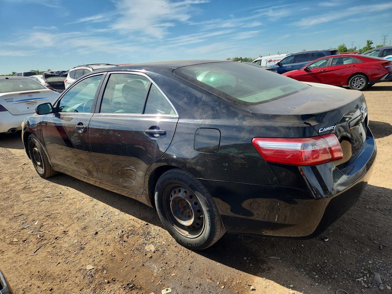 2007 Toyota Camry Le - Фото 2