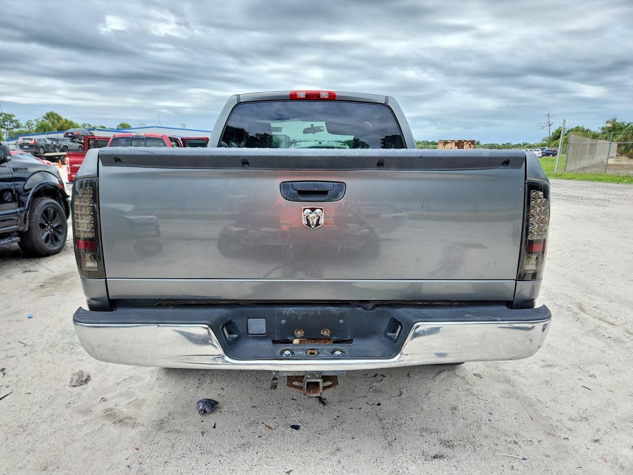 2007 Dodge Ram 1500 St - Фото 6