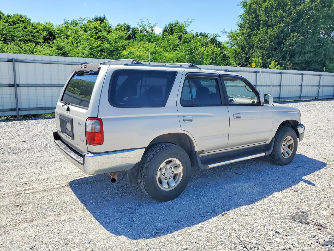 1999 Toyota 4Runner Sr5 - Image 3