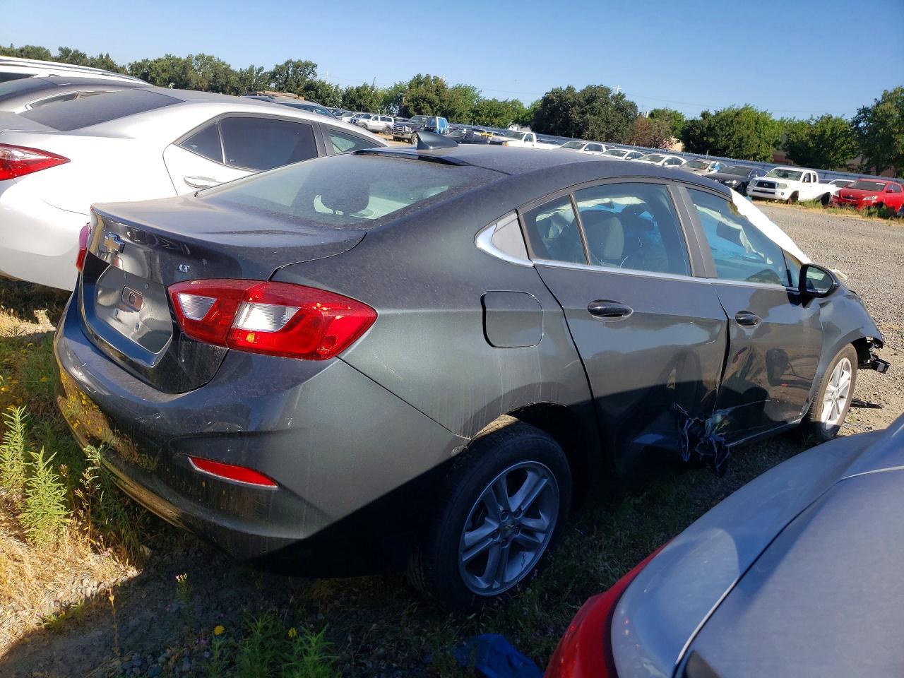 2018 Chevrolet Cruze Lt - Фото 3