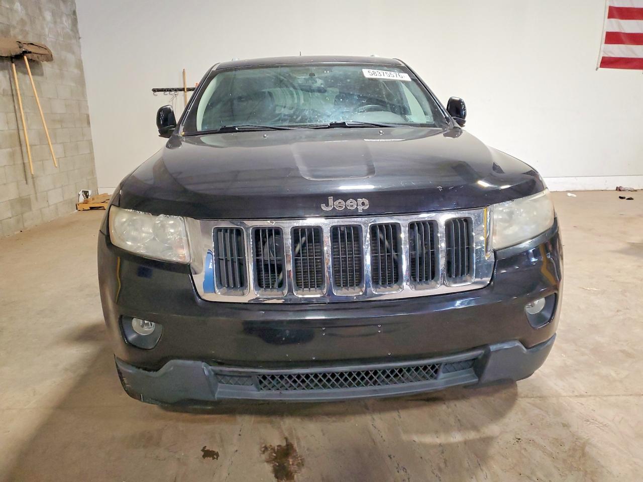 2012 Jeep Grand Cherokee Laredo - Image 5