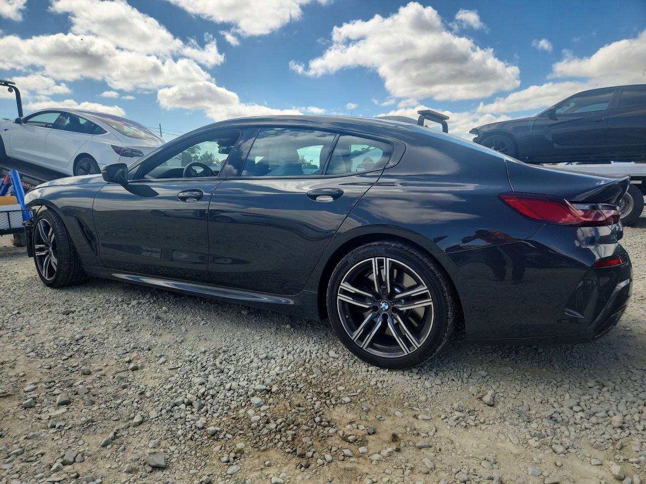 2023 BMW 840Xi - Фото 2