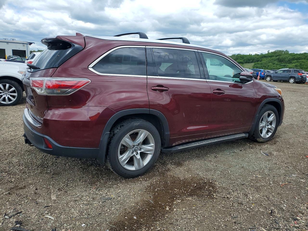 2015 Toyota Highlander Xle - Image 3