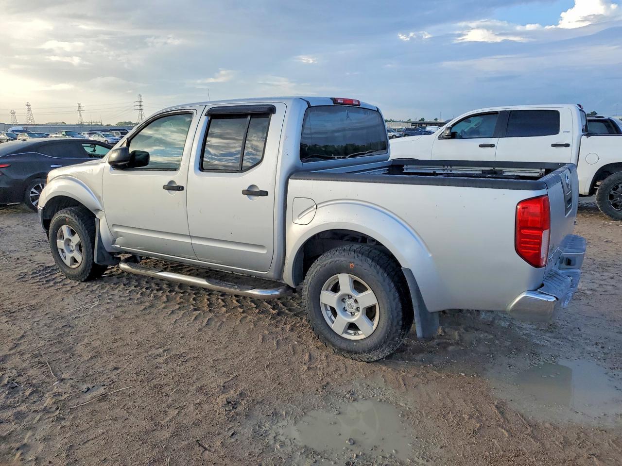 2005 Nissan Frntier Se - Фото 2