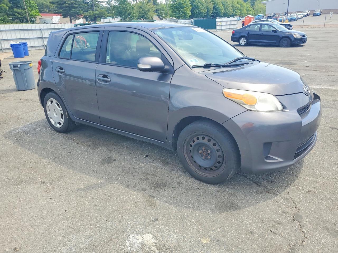2010 Scion Xd Base - Фото 4