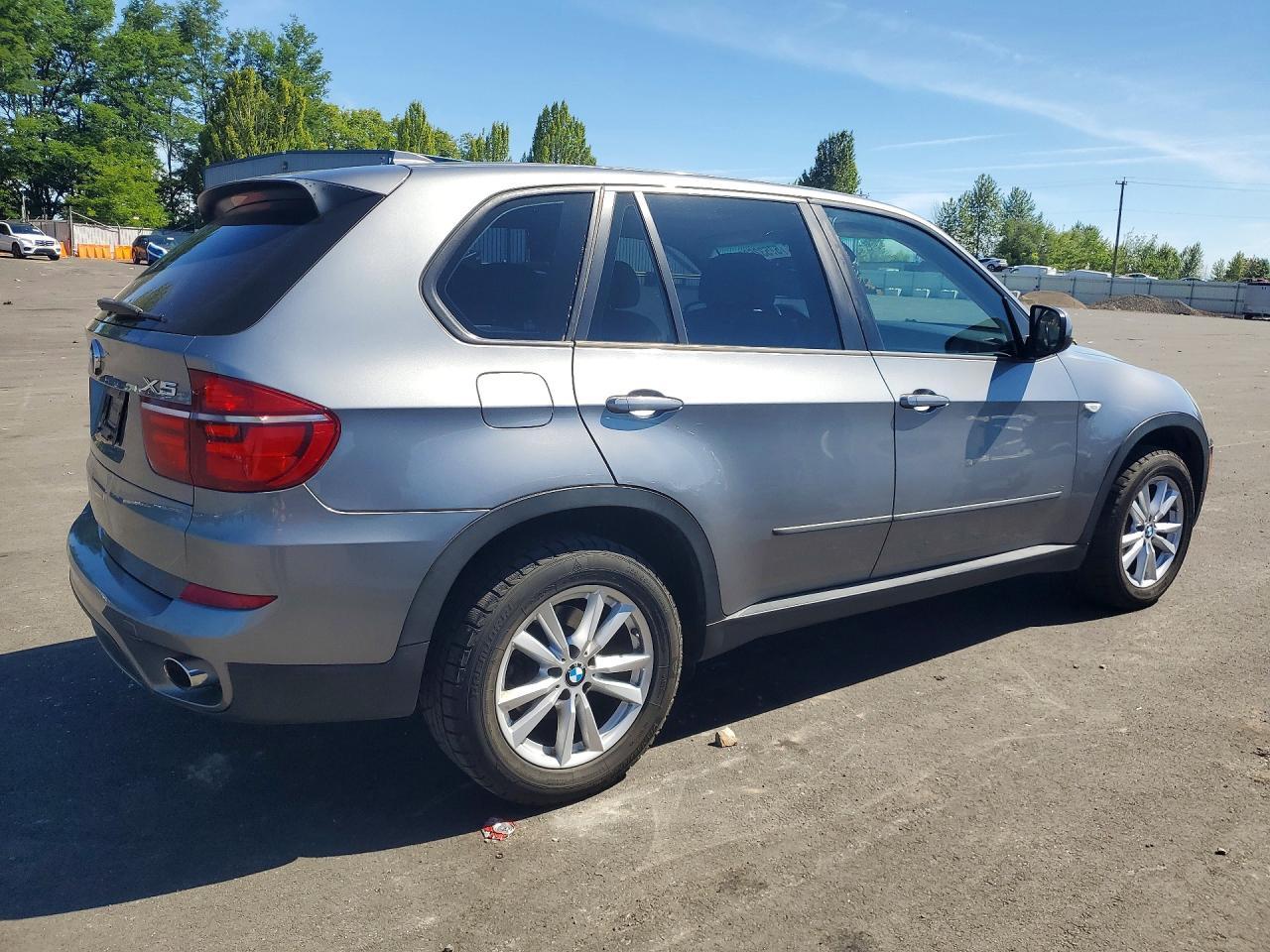 2011 BMW X5 - Фото 3