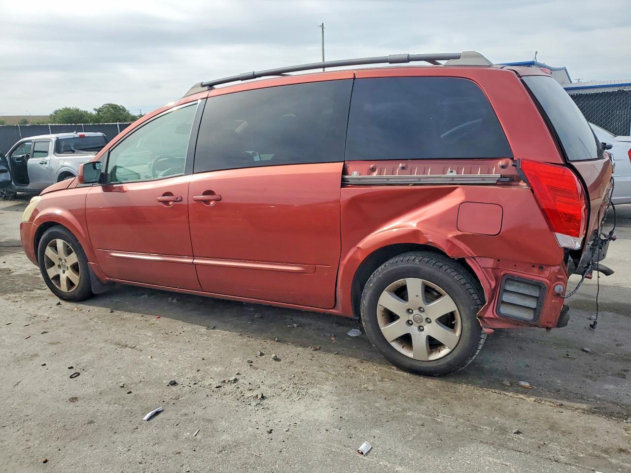 2005 Nissan Quest 3.5 - Фото 2