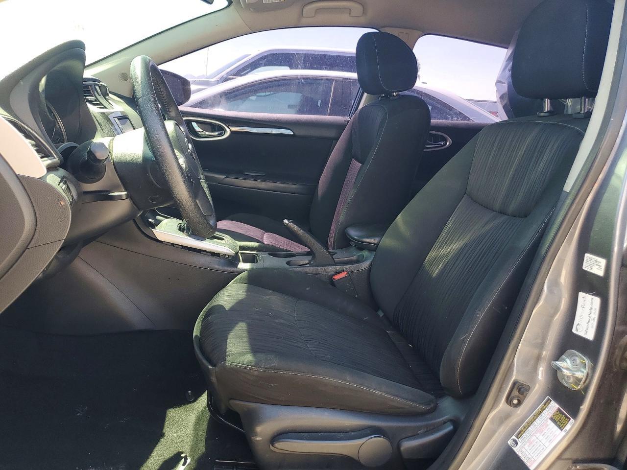 2019 Nissan Sentra S - Image 7