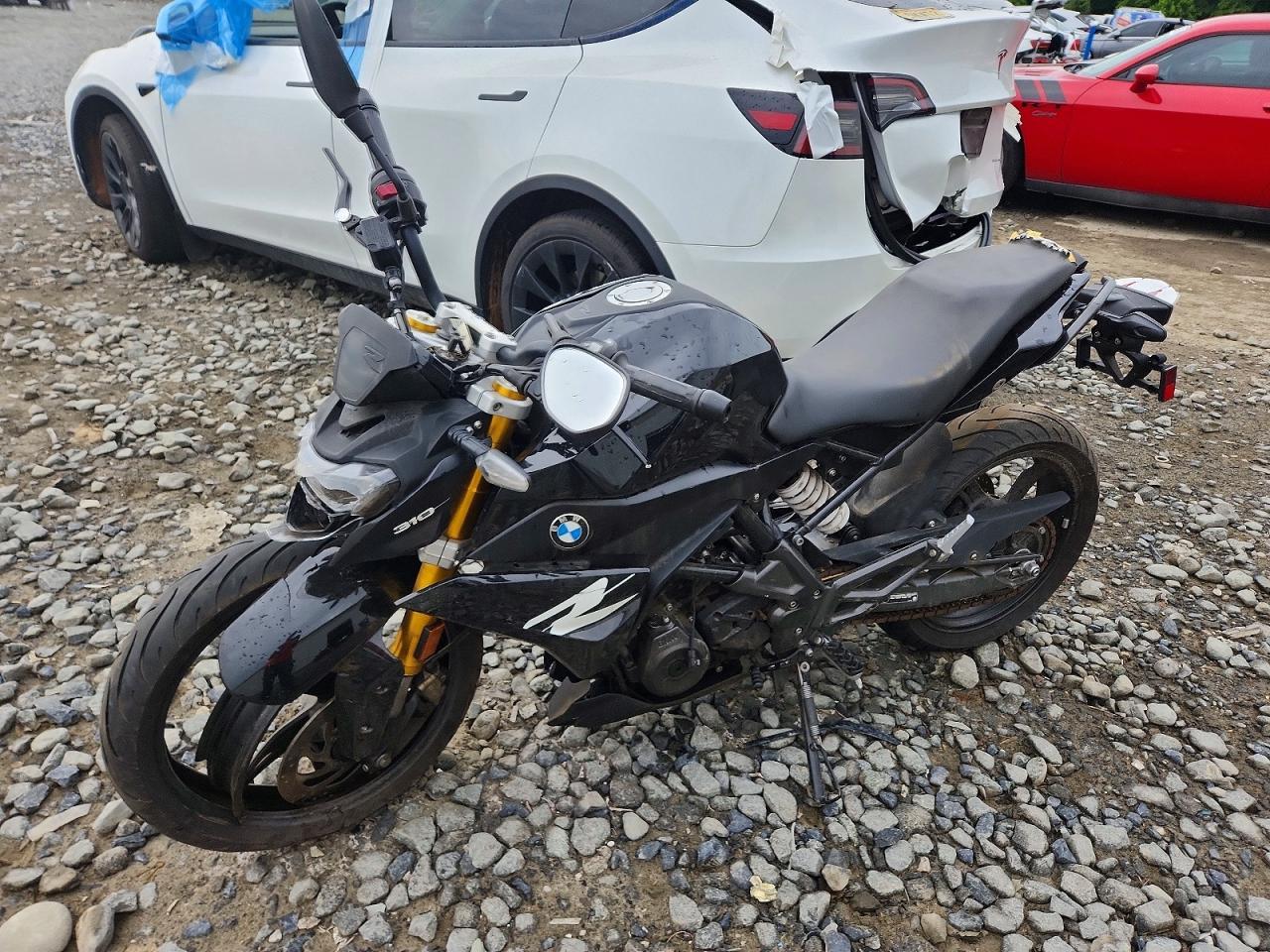 2023 BMW G310 R - Фото 3