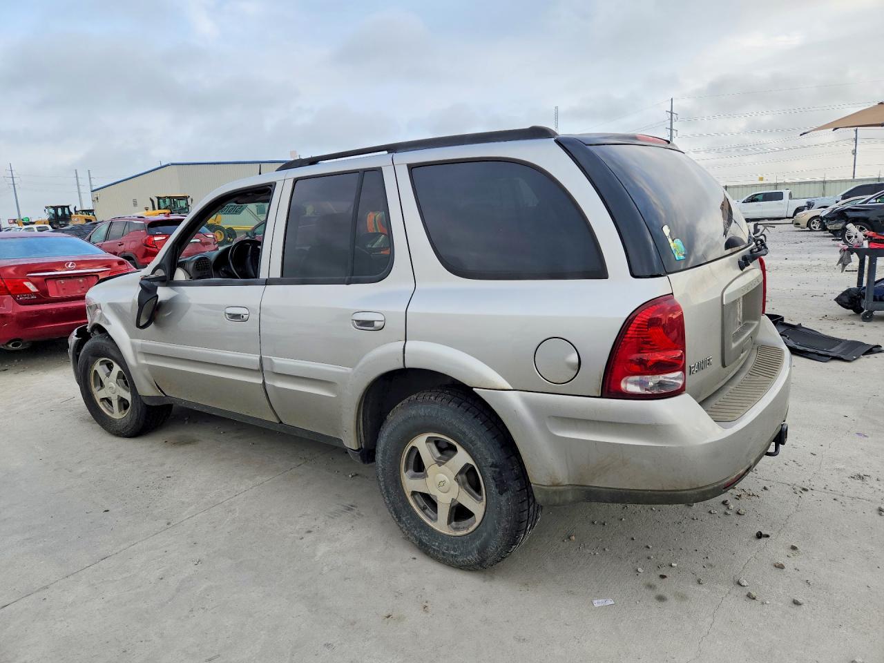 2004 Buick Rainier Cxl - Image 2