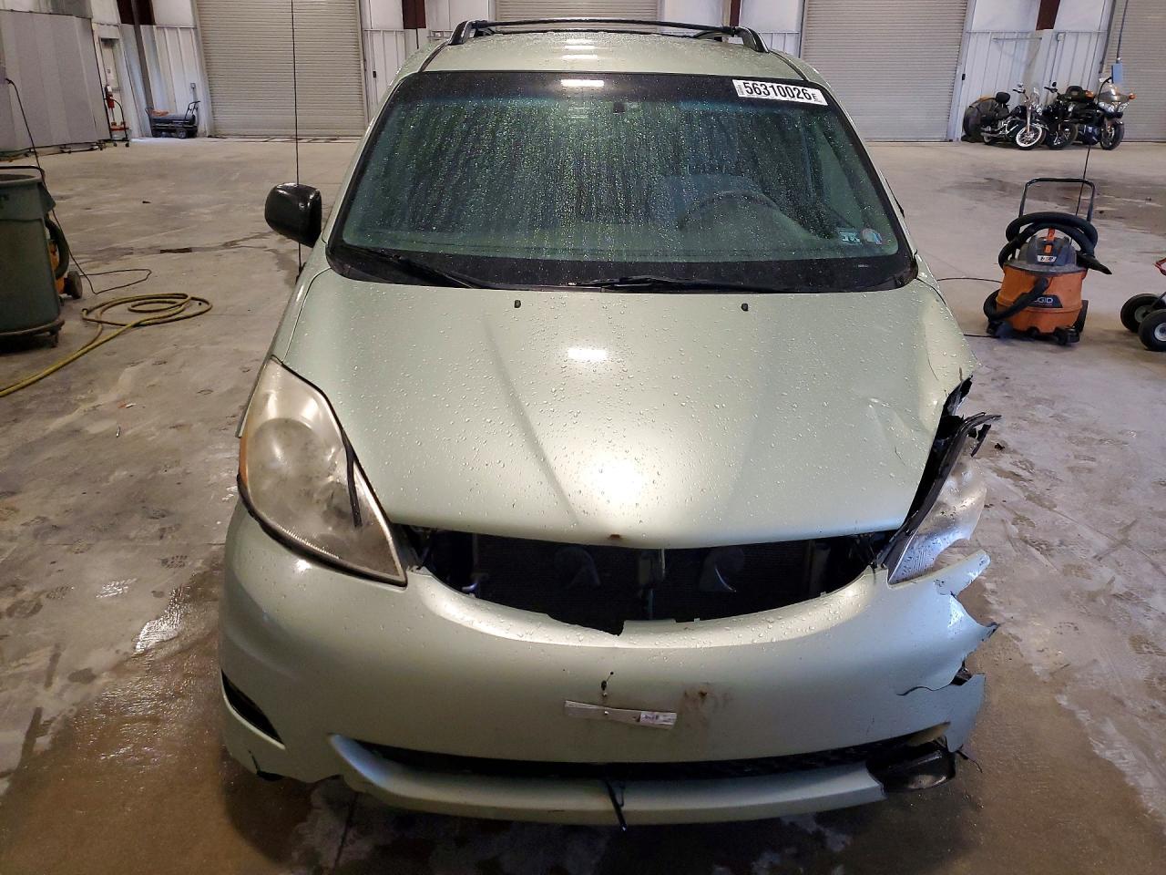 2006 Toyota Sienna Le 7 Passenger - Фото 5