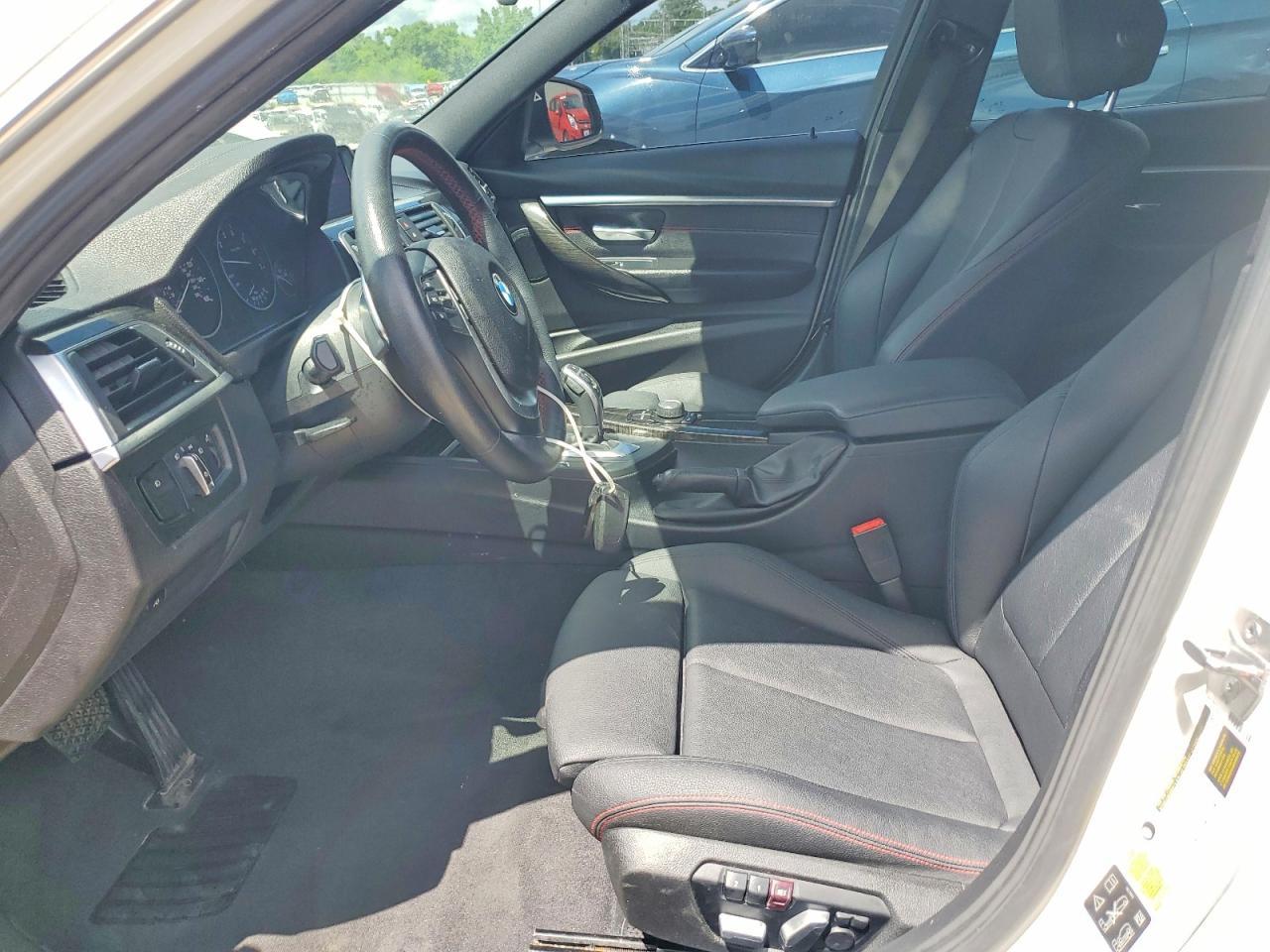 2018 BMW 330 Xi - Фото 7