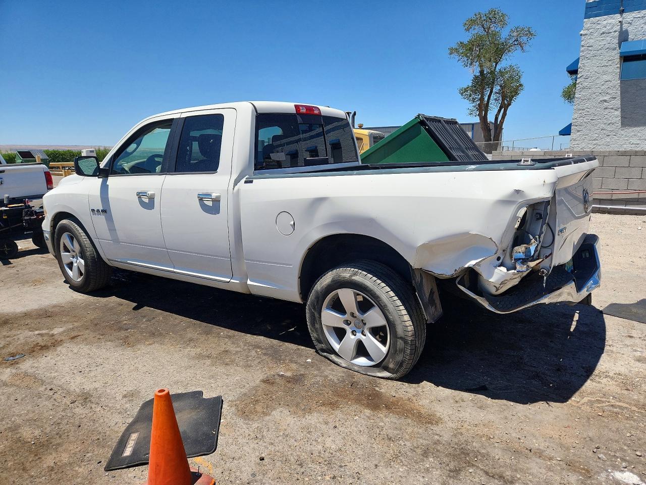 2009 Dodge Ram 1500 - Фото 2