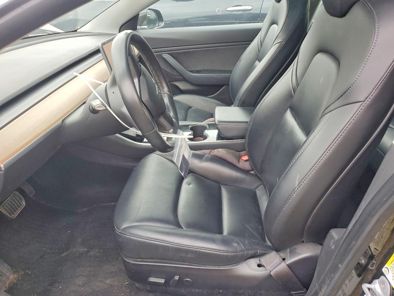 2019 Tesla Model 3 - Фото 7