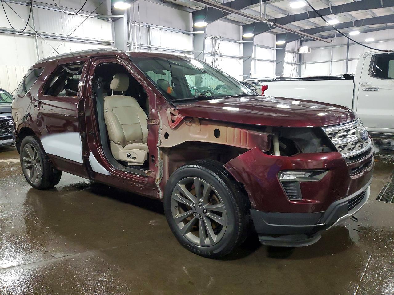 2018 Ford Explorer Xlt - Фото 4