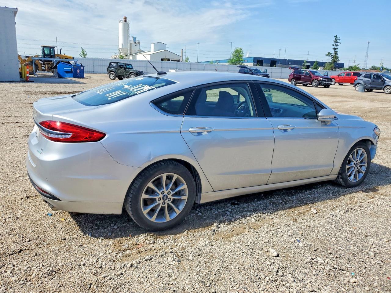 2017 Ford Fusion - Фото 3