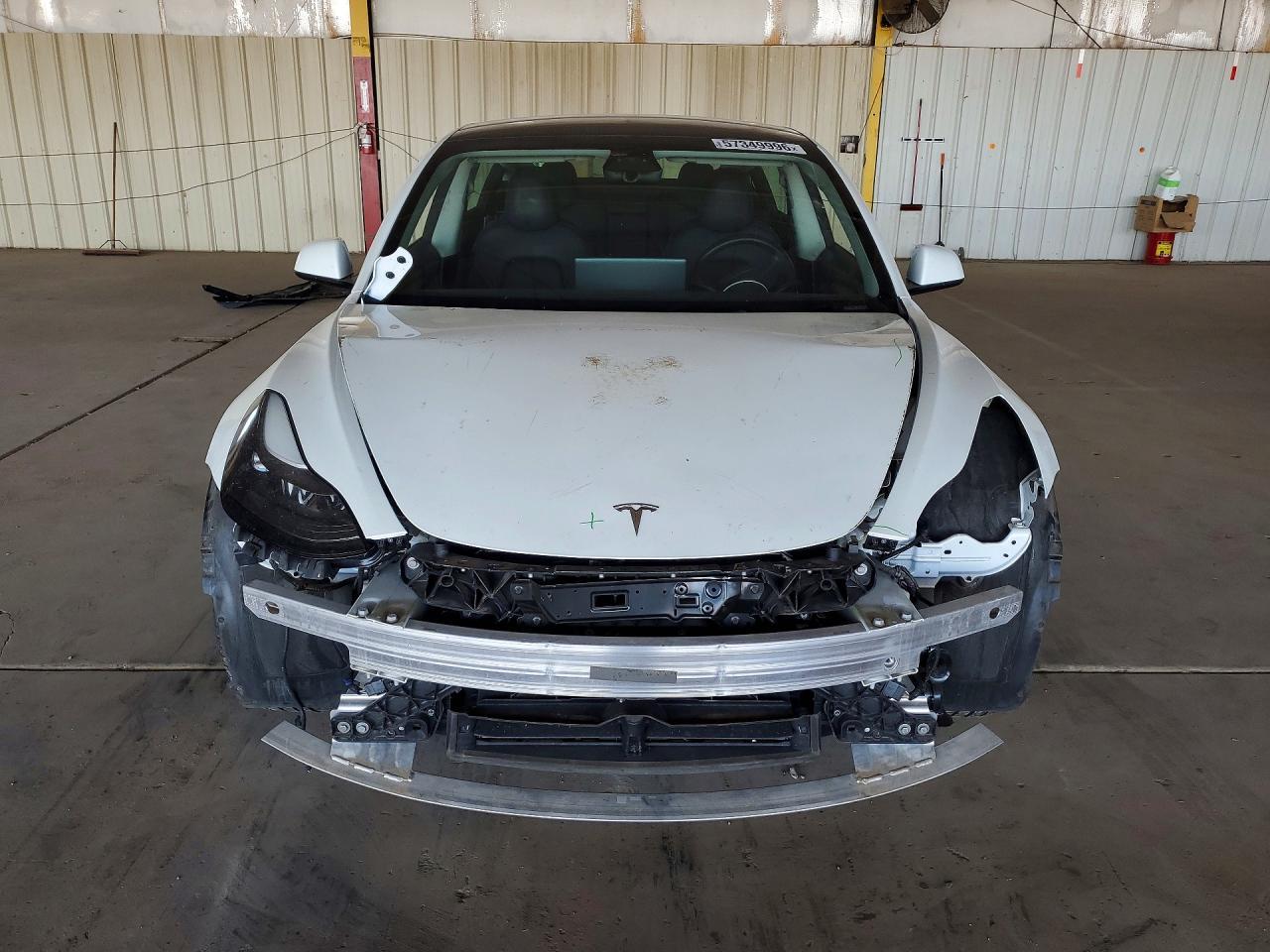 2023 Tesla Model 3 - Image 5