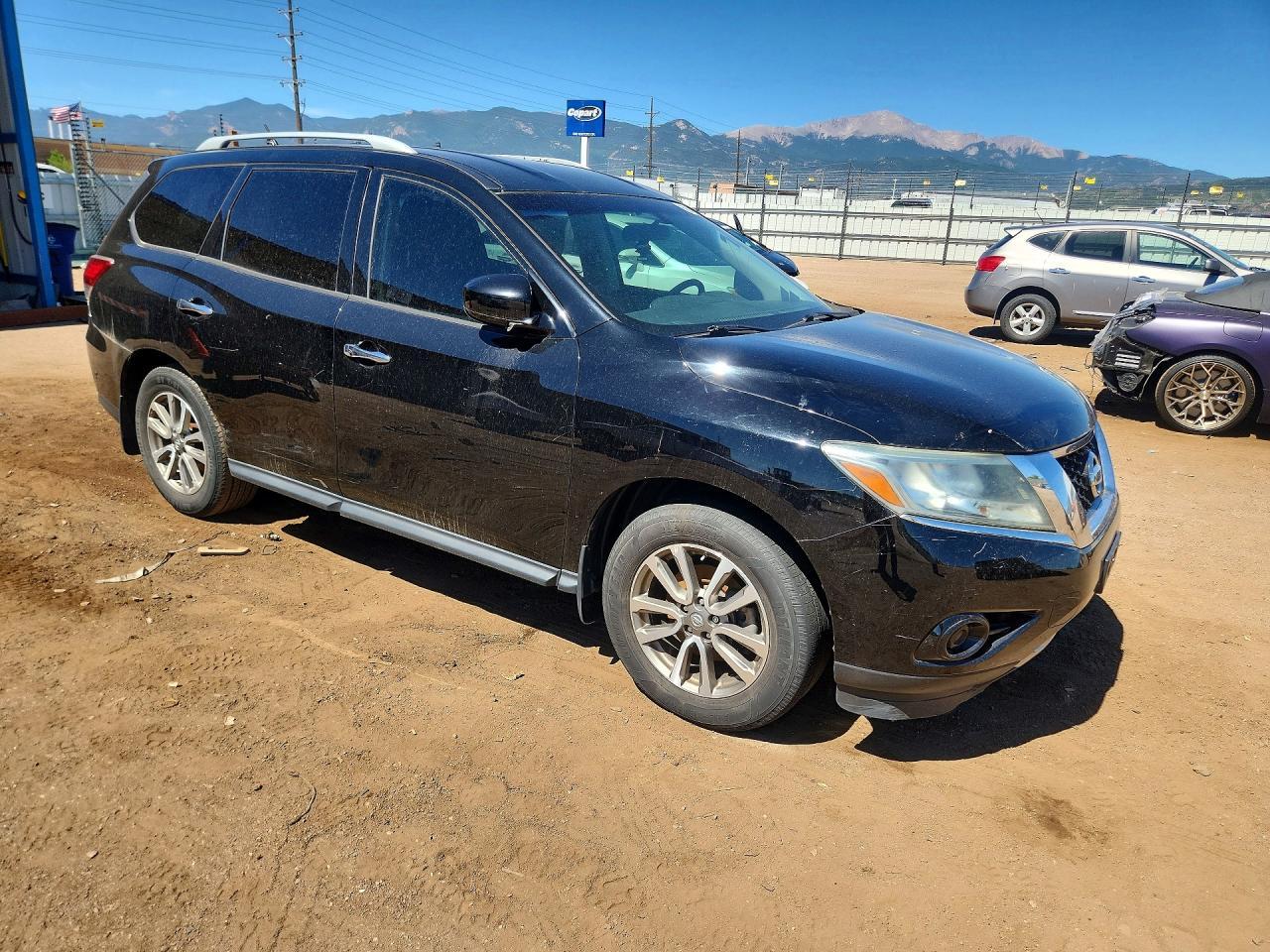 2014 Nissan Pathfinder Sv - Image 4