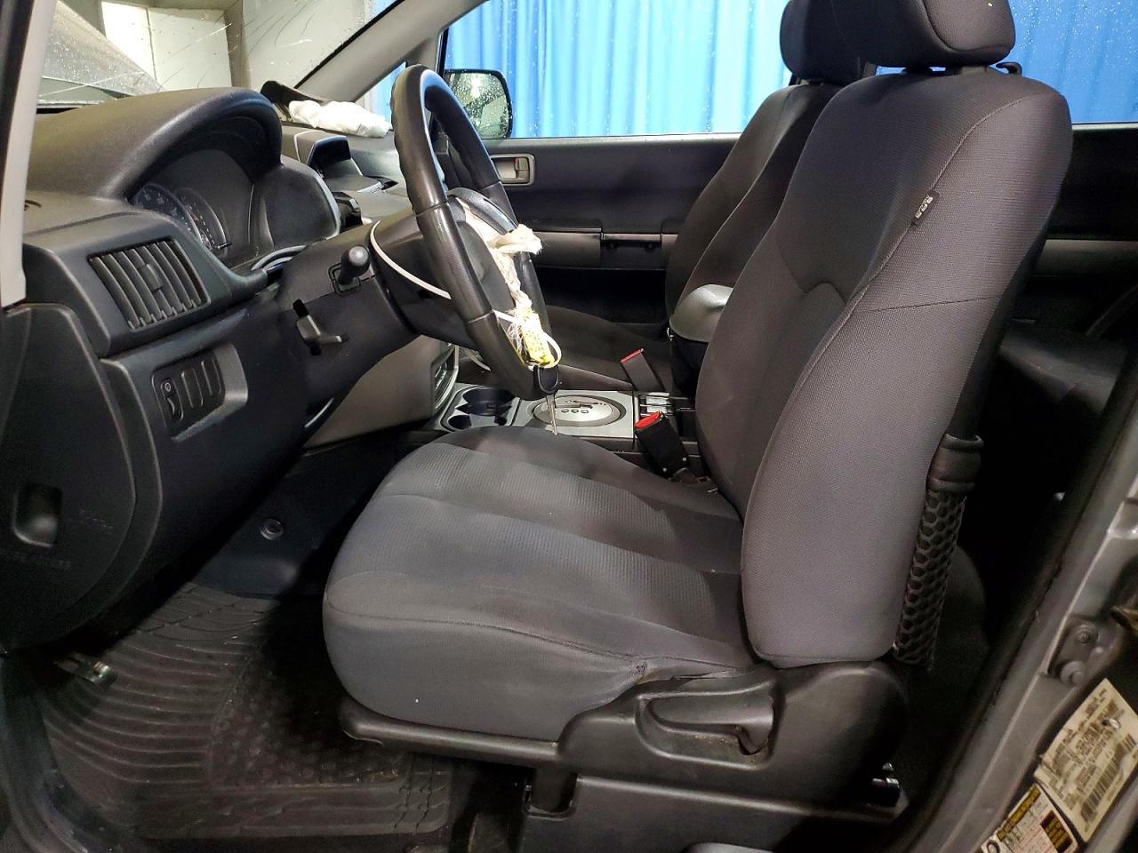 2005 Mitsubishi Endeavor Ls - Image 7