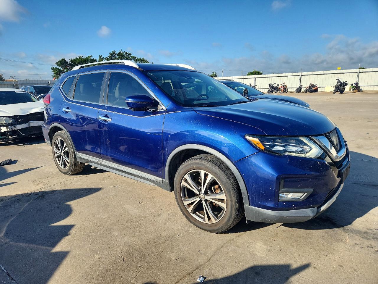 2017 Nissan Rogue Sl - Image 4