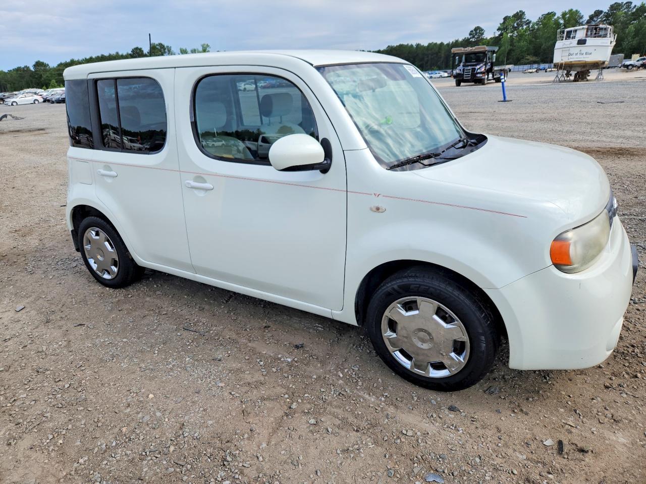 2010 Nissan Cube 1.8 - Image 4