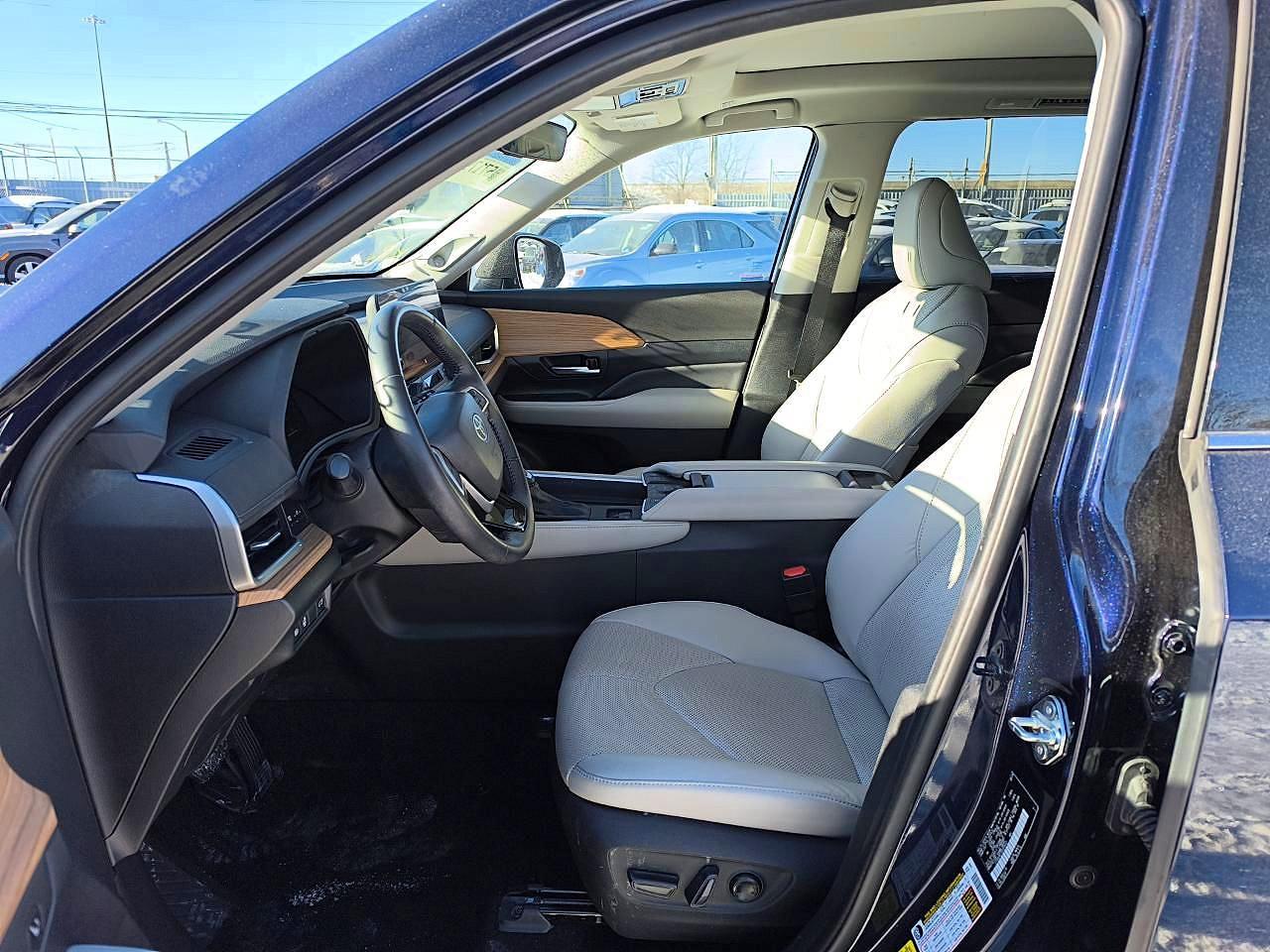 2024 Toyota Grand Highlander Limited - Фото 7
