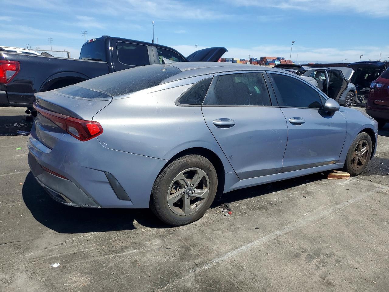 2021 Kia K5 Lx - Фото 3