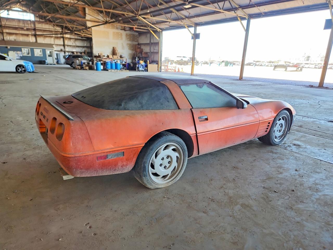 1991 Chevrolet Corvette - Image 3