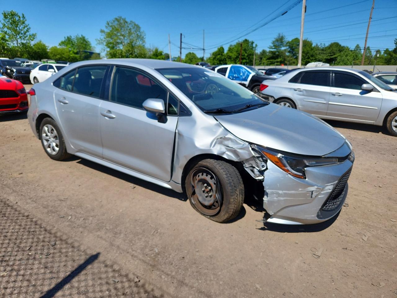 2021 Toyota Corolla Le - Image 4