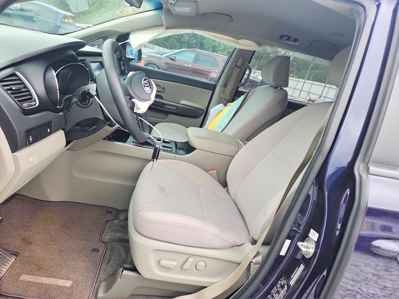 2021 Kia Sedona Lx - Image 7