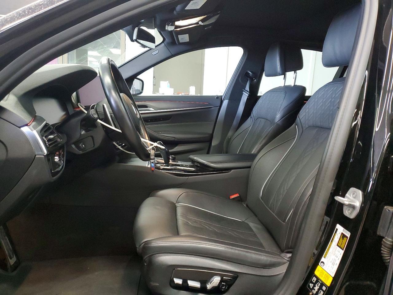 2021 BMW 540 Xi - Image 7
