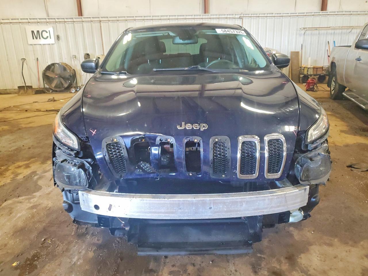 2016 Jeep Cherokee - Фото 5
