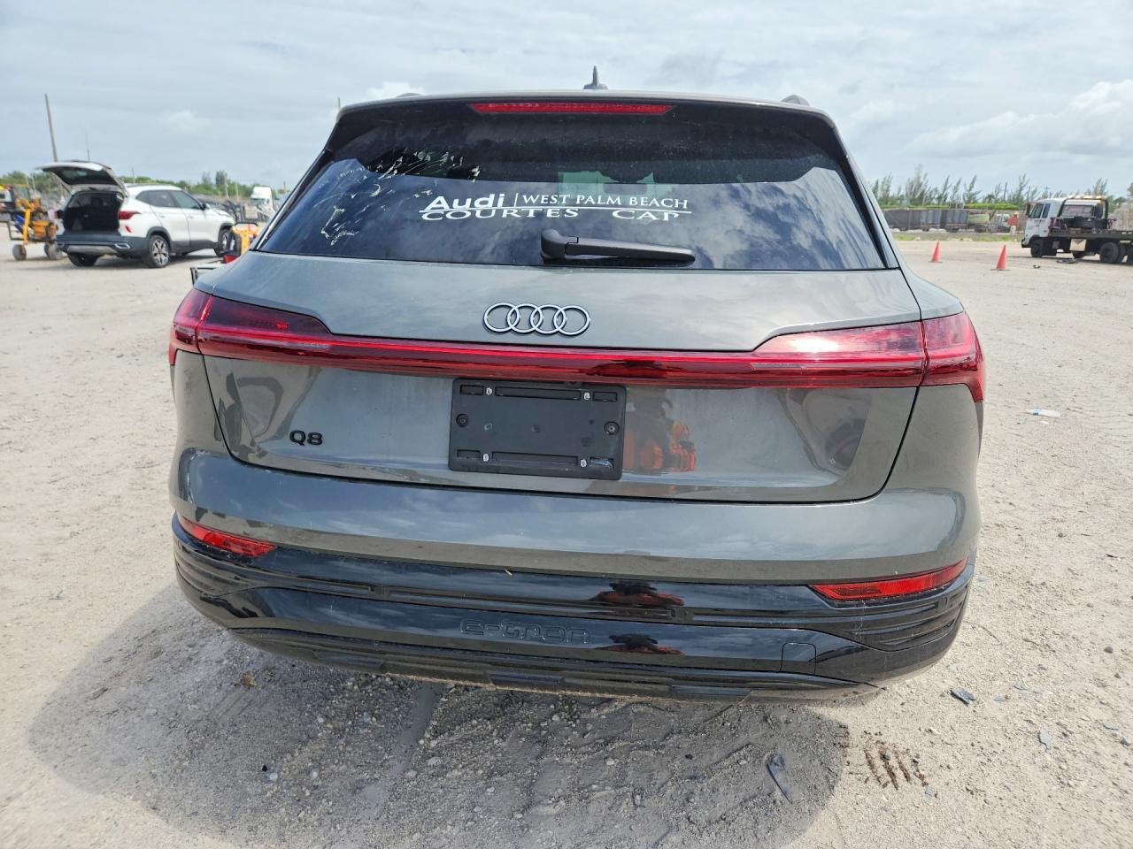 2024 Audi Q8 E-Tron Premium - Image 6