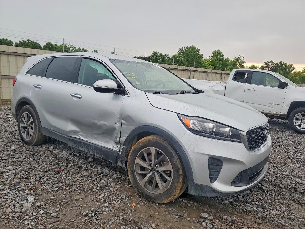 2020 Kia Sorento S - Image 4