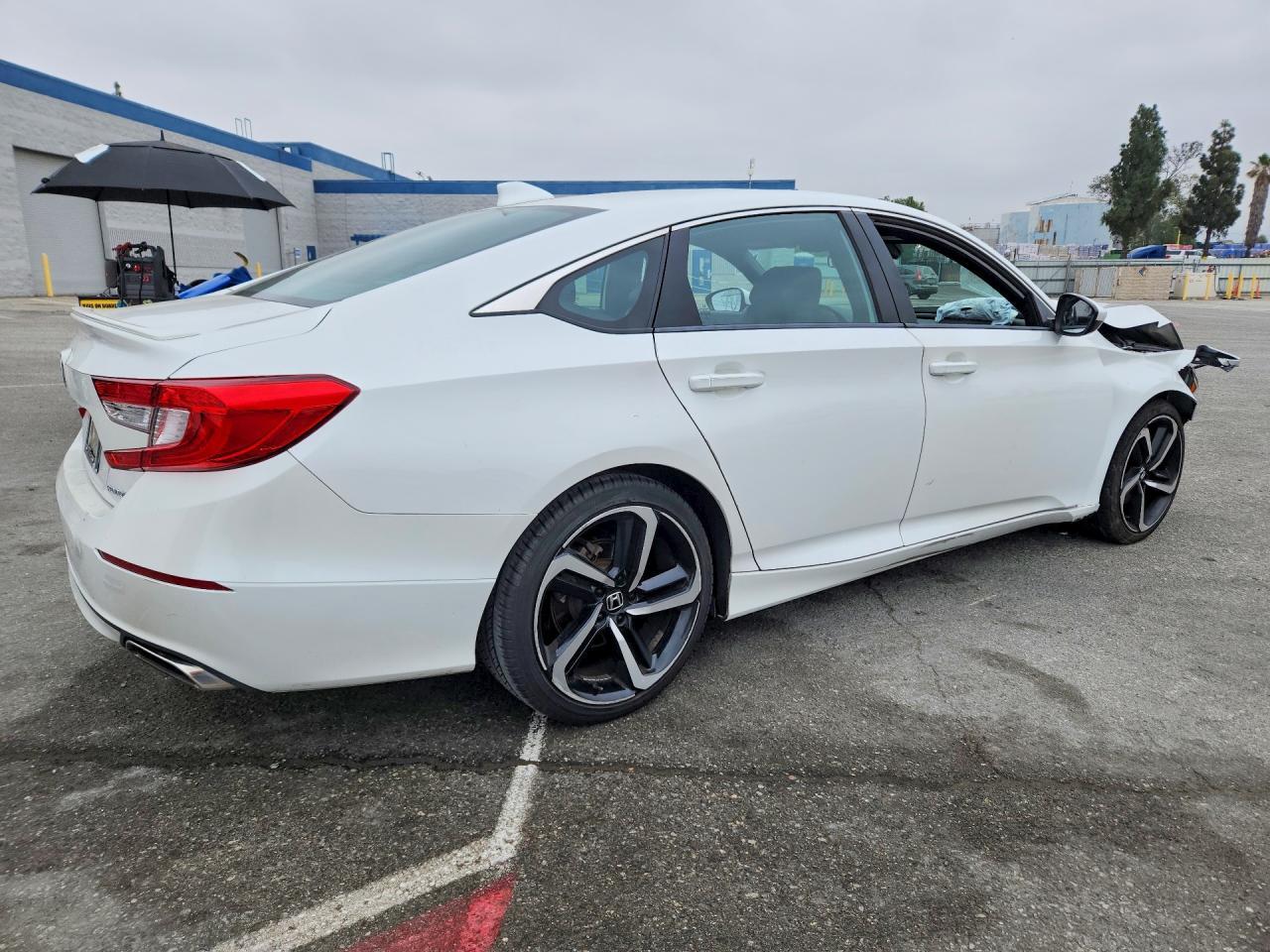 2018 Honda Accord Sport - Image 3