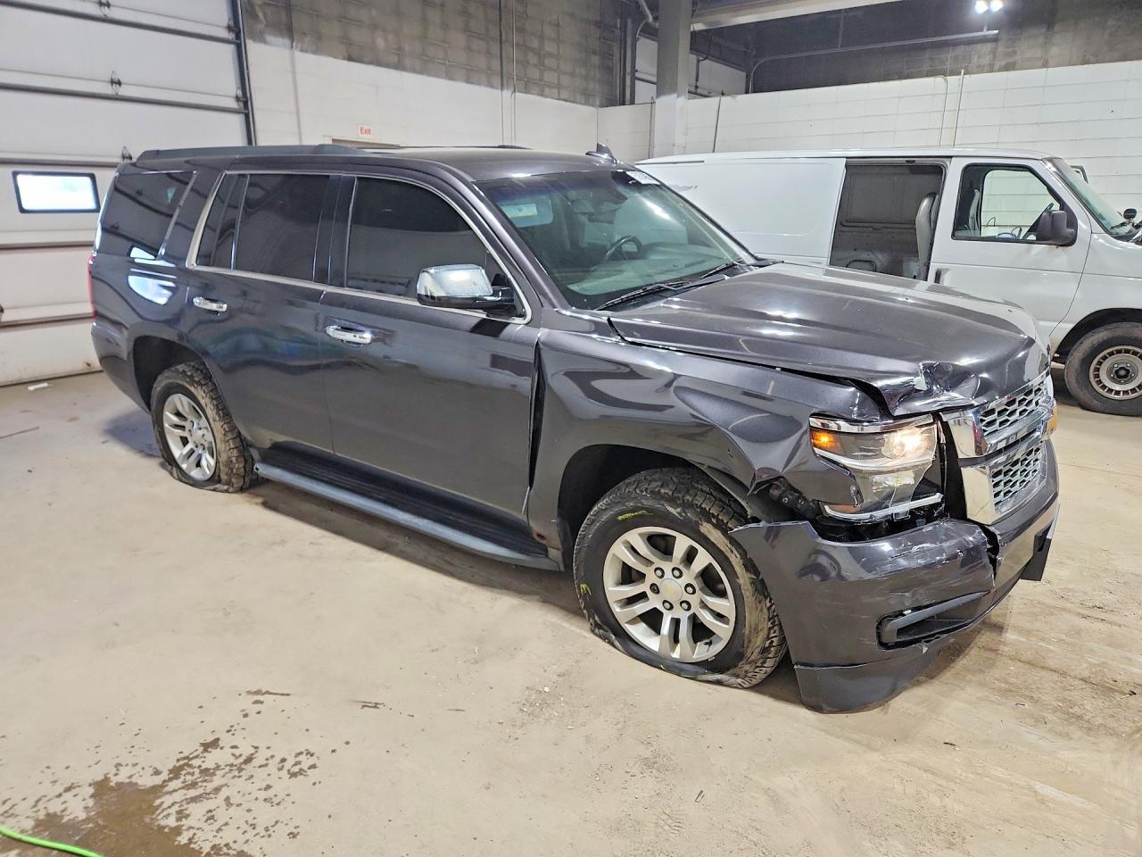 2016 Chevrolet Tahoe K1500 Ls - Фото 4