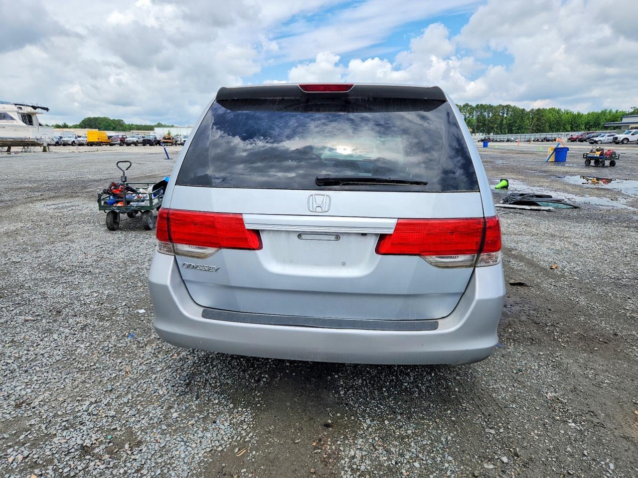 2010 Honda Odyssey Lx - Image 6