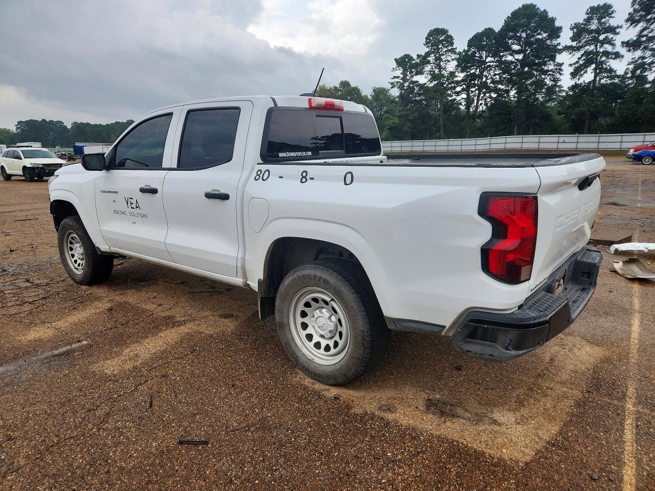 2024 Chevrolet Colorado - Image 2