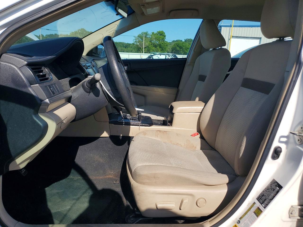 2013 Toyota Camry Le - Фото 7