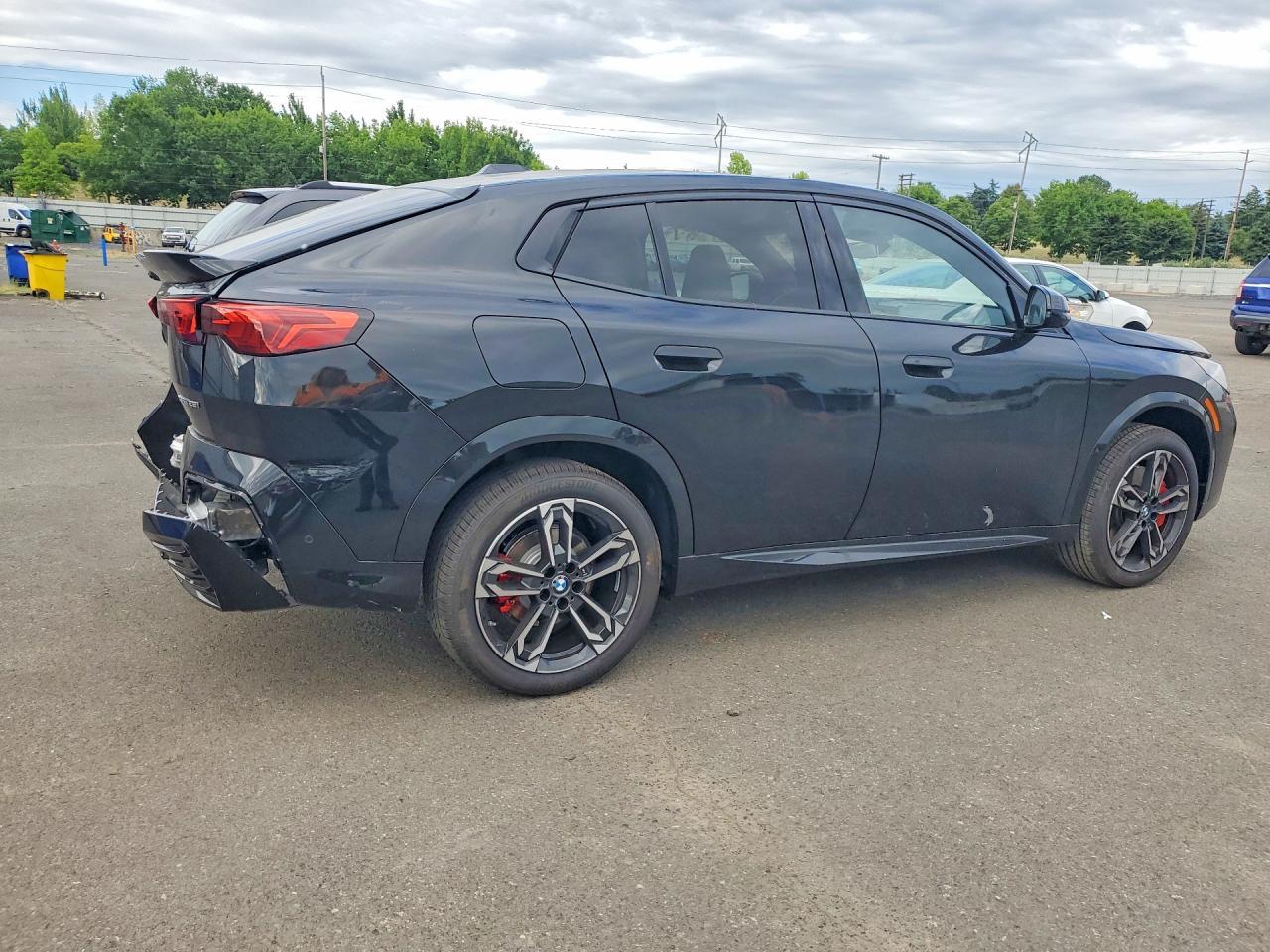 2026 BMW X2 xDrive28I - Фото 3