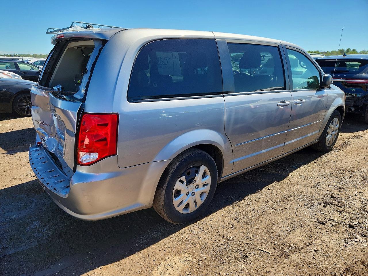 2016 Dodge Grand Caravan Se - Image 3